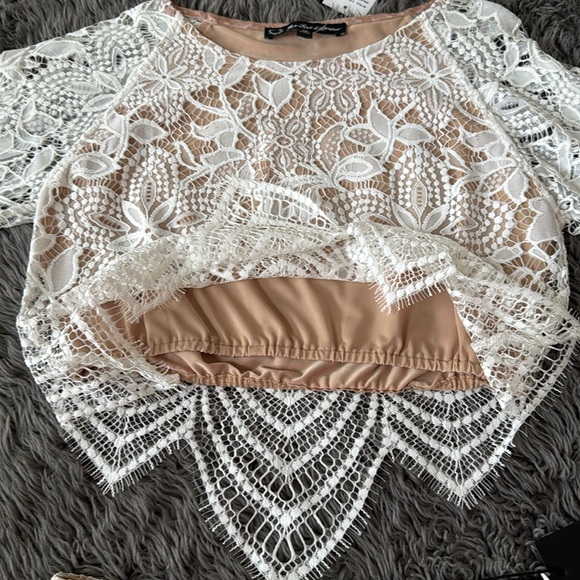 FOR LOVE AND LEMONS LACE CROP TOP AND SKIRT - Picture 11 of 15